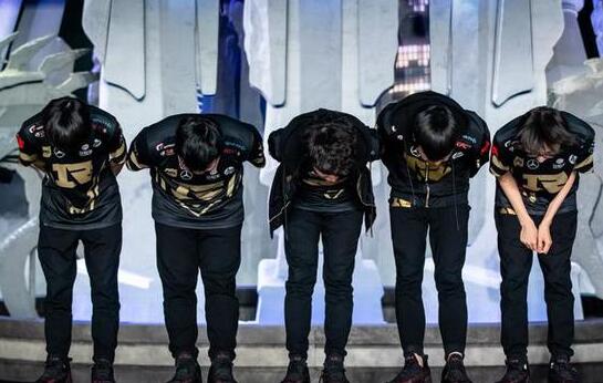 RNG8强止步，骄兵必败还是浴火重生？