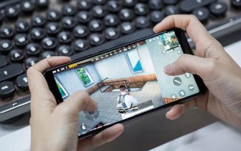 做游戏主播需要什么设备，大概多少钱？