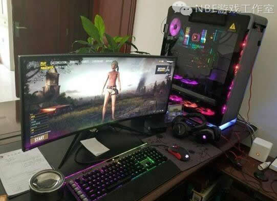 土豪为“吃鸡”花10万元装电脑，自称：才花了10万元，好便宜