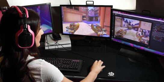 做游戏主播一年的感受：别让你老婆进这行，身心都累