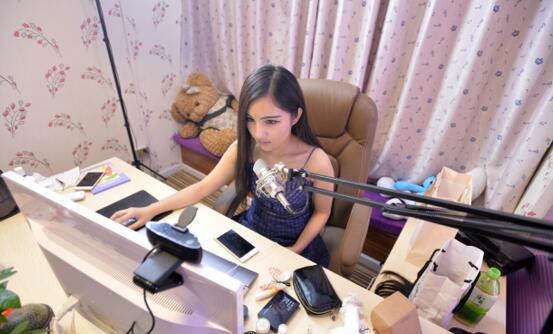 给网红主播打赏的都是什么人？