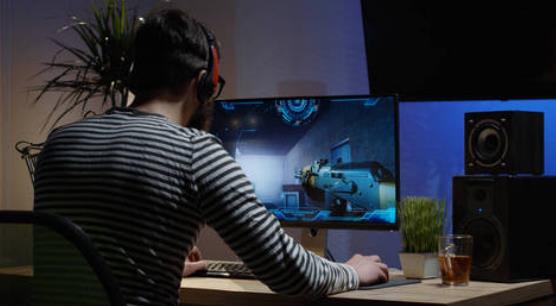 经常打游戏会变丑吗？熬夜打游戏会变丑吗