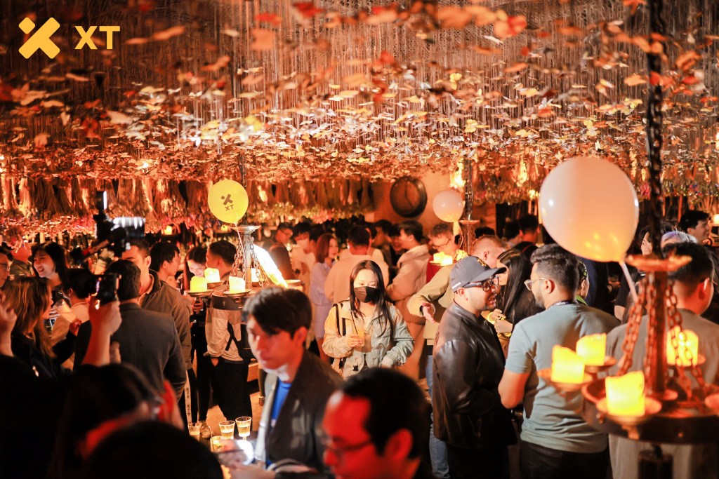 rolling-stone-china-hk-vip-party-group-gathering