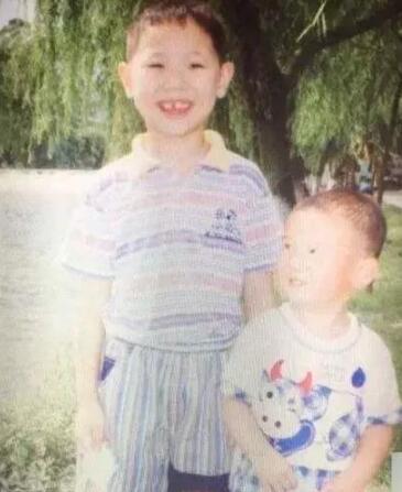 选手、主播、老板——从刘谋到PDD的多面人生