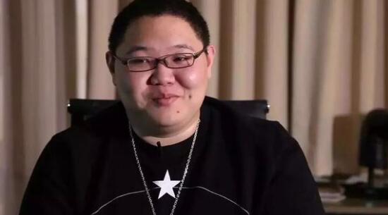 PDD复出第一件事：起诉熊猫TV，并称与王校长无关