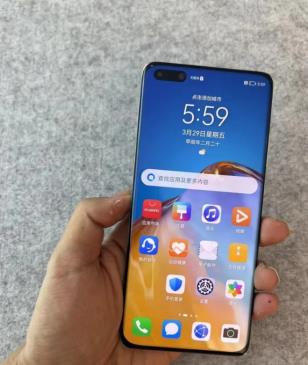 懂行的人建议买华为手机还是苹果手机呢