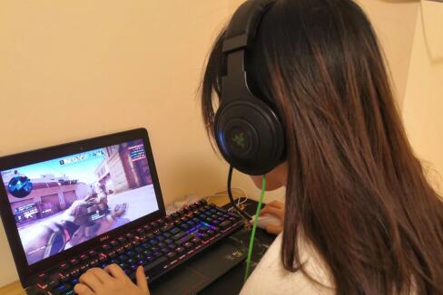 打csgo的男生喜欢什么类型的女生