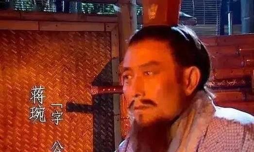 
                        以诸葛亮北伐出装攻略顺序（解读北伐战役中诸葛亮所采用的出装顺序及其）                    