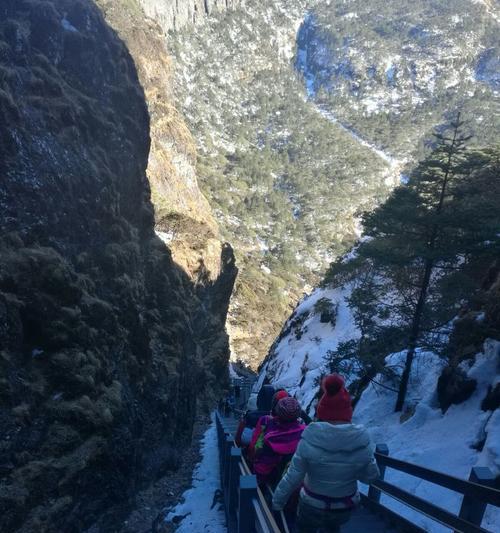 
                        攻略开雪山副本，征战冰雪世界（冰与火的对决，如何征服开雪山？）                    